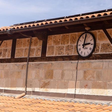 Hostal Legaire Etxea Ibarguren Exterior foto