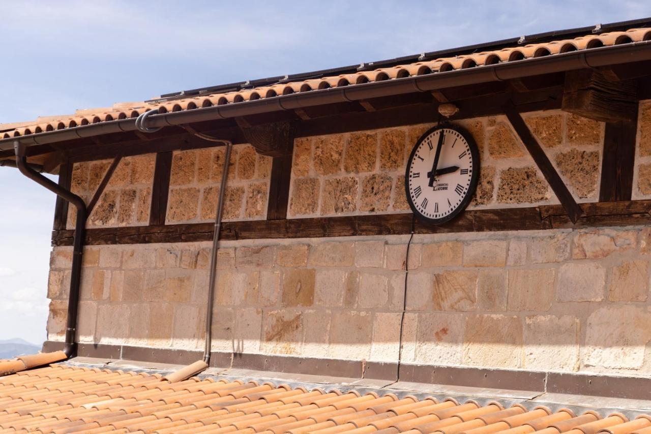 Hostal Legaire Etxea Ibarguren Exterior foto