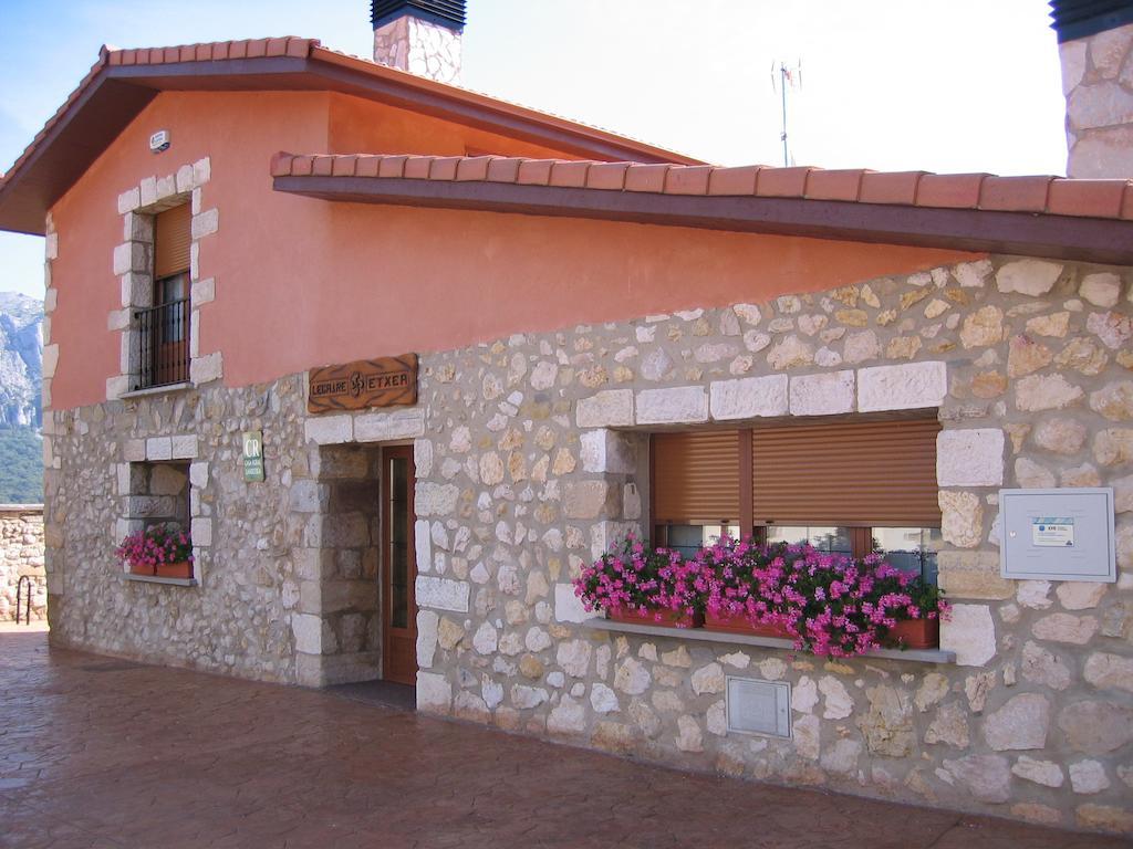 Hostal Legaire Etxea Ibarguren Exterior foto
